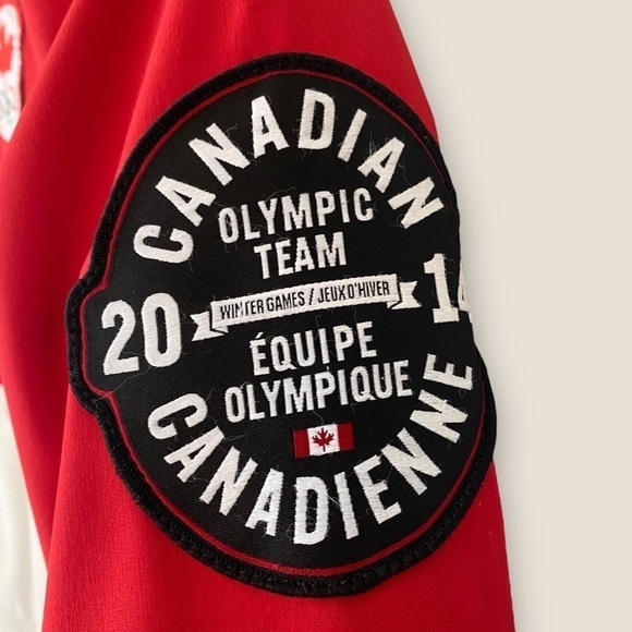 Team Canada 2014 Winter Games Olympic Team Jacket - Picture 6 of 13